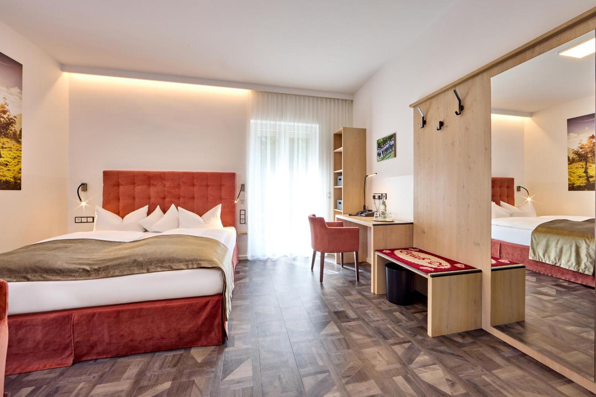 Aura-Hotel Saulgrub Exteriör bild